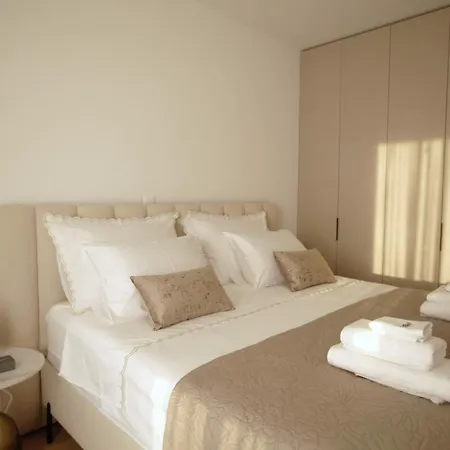 Bemdeluxe Brodarica Šibenik