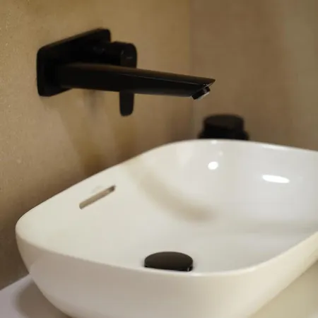 Bemdeluxe Brodarica * Šibenik